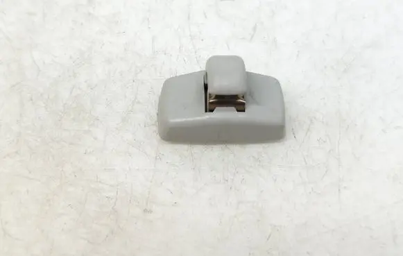 Volkswagen Transporter - Caravelle T5 Sun visor clip/hook/bracket 3B0857561B