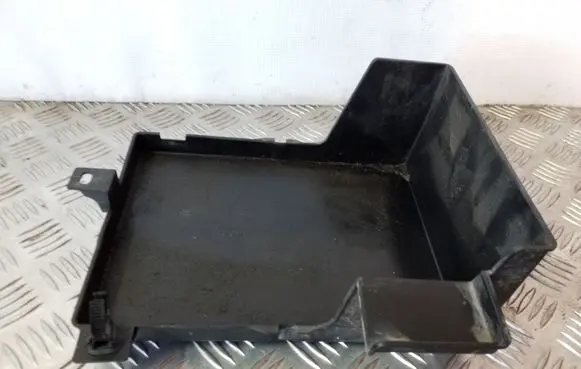 Battery tray