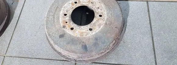 Mitsubishi L200 Drum brake (rear) 