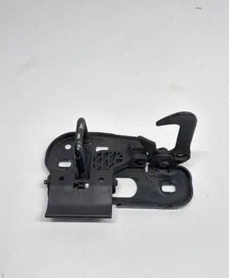 Volkswagen Touran I Engine bonnet/hood lock/catch 1T0823480
