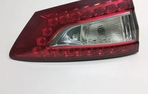 Ford Mondeo MK V Tailgate rear/tail lights DS7313A603GE