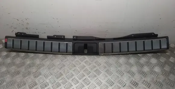 Lexus RX 450H Trunk/boot sill cover protection 5838748090