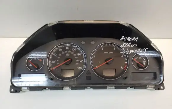 Volvo S60 Speedometer (instrument cluster) 8673802 30746112