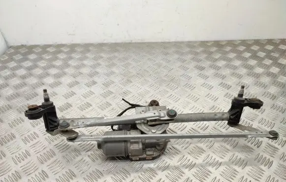 Skoda Octavia Mk3 (5E) Front wiper linkage and motor 3397022028 5E1955023B 5E1955119A