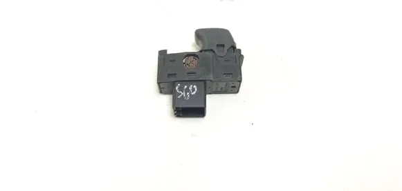 Volvo S60 Electric window control switch 9472275 01W435