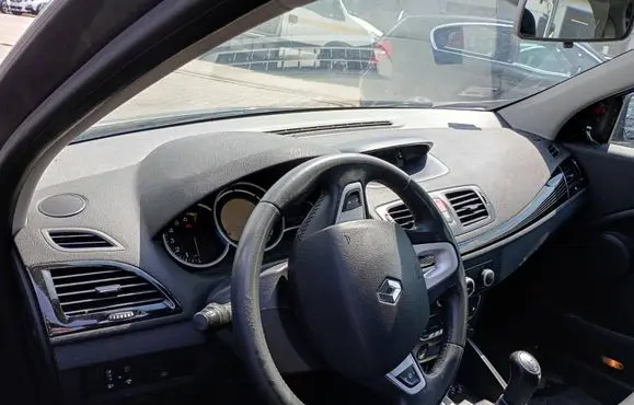 Renault Megane III Dashboard MEGANE3DESKA