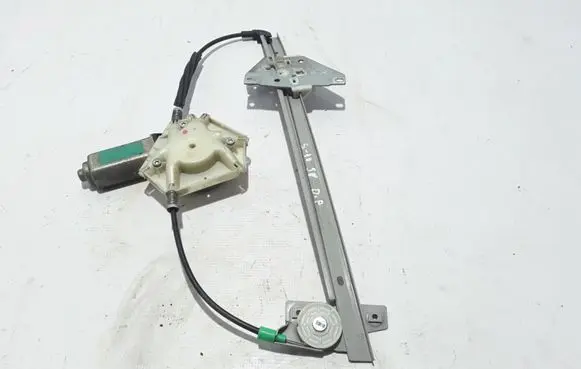 Front window lifting mechanism without motor