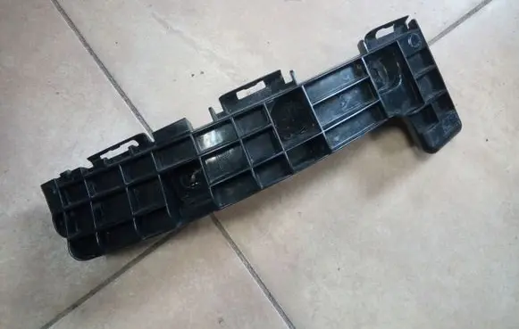 Lexus RX 330 - 350 - 400H Rear bumper mounting bracket 5215548031