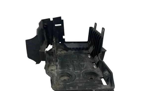 Battery tray