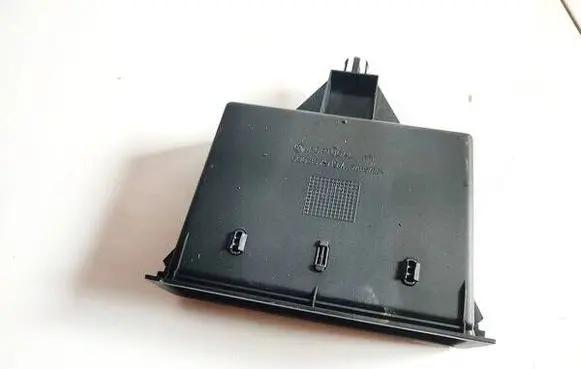 Volkswagen Polo IV 9N3 Glove box 6q0857919a
