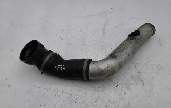 BMW 5 E60 E61 Intercooler hose/pipe 7793896