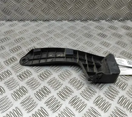 Toyota Camry VIII XV70 Rear bumper mounting bracket 5259133040