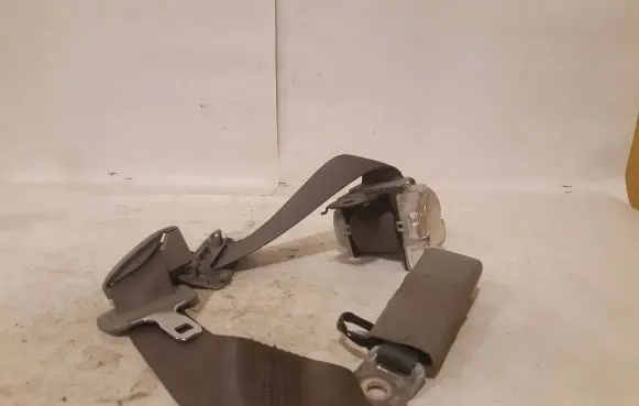 Lexus GS 300 350 430 450H Middle seatbelt (rear) H099901 R1420