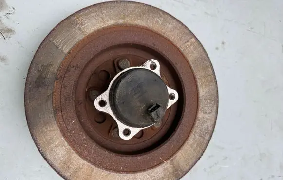 KIA Sportage Front shock absorber/damper D7700 PA66GF35