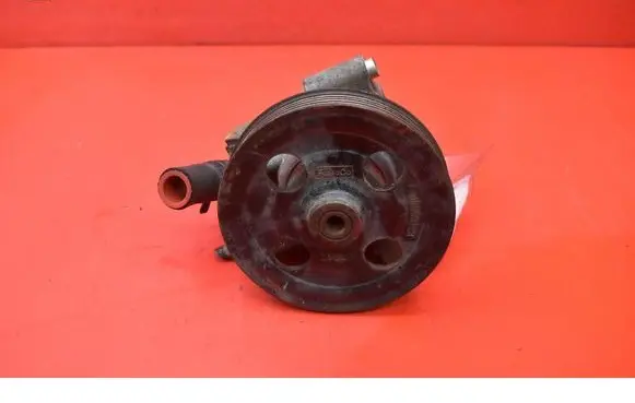 Ford Mondeo MK IV Power steering pump 6G913A696CE