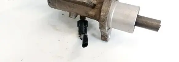 Volvo V50 Master brake cylinder