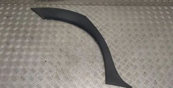 Toyota Urban Cruiser (XP110) Rear fender molding trim 