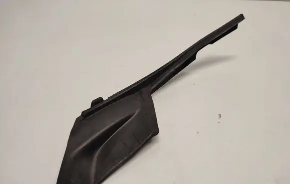 Toyota Sienna XL30 III Other exterior part 53866 T8L2