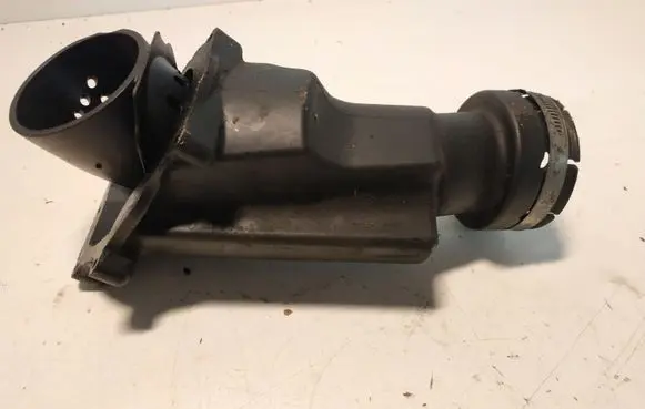 Volvo V70 Turbo air intake inlet pipe/hose 30740895
