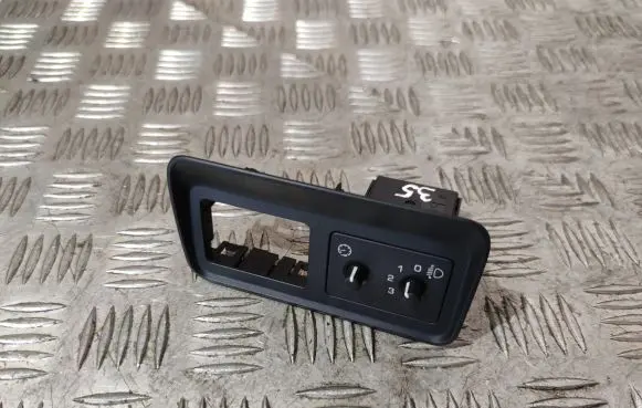 Land Rover Discovery Sport Headlight level height control switch FK7211654CC