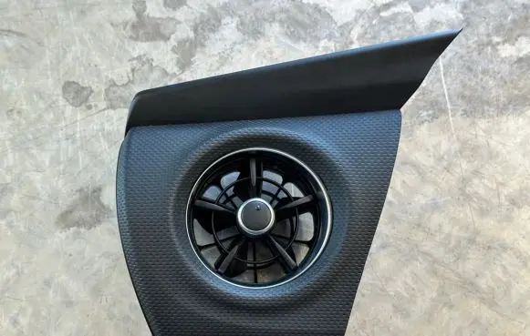 Toyota Auris E180 Dashboard side air vent grill/cover trim 5540402200