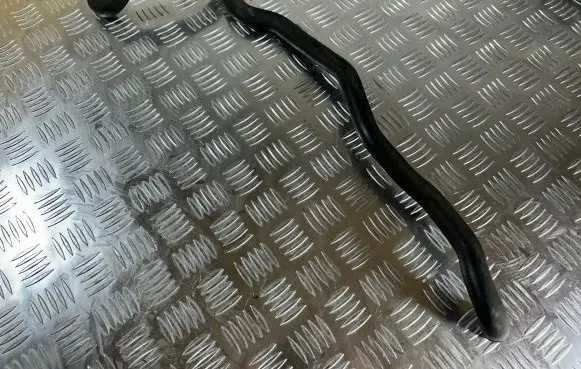 BMW 5 F10 F11 Engine coolant pipe/hose 9119169 15470810