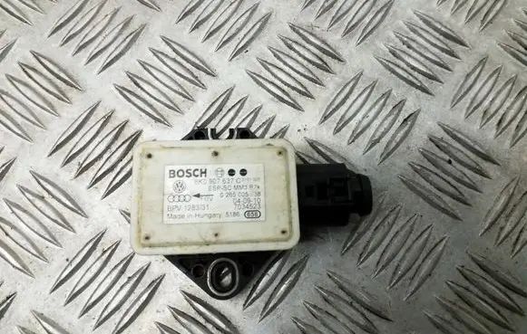 Audi A4 S4 B8 8K ESP acceleration yaw rate sensor 8K0907637C