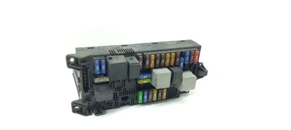 Mercedes-Benz E W211 Comfort/convenience module 2115453901