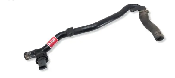 Volkswagen PASSAT B7 Engine coolant pipe/hose 5N0121065