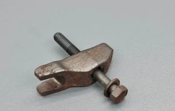 KIA Venga Fuel Injector clamp holder