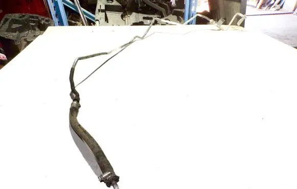 Audi A8 S8 D2 4D Air conditioning (A/C) pipe/hose 4D1260709