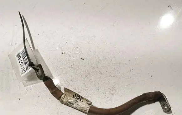Opel Astra H Positive cable (battery) 13127074