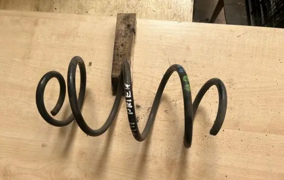 Seat Mii Front coil spring 6R0411105T