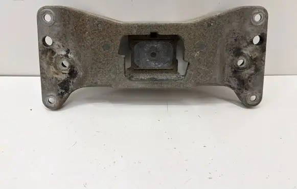 BMW 5 E60 E61 Gearbox mounting bracket 6781222 AC46000DF