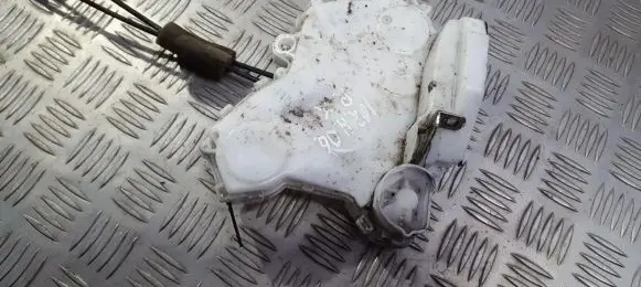 Honda Civic Front door lock