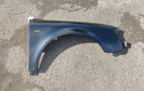 Audi A4 S4 B7 8E 8H Fender