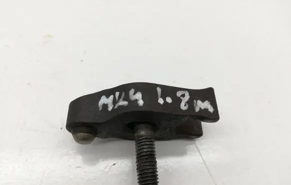 Ford Mondeo MK IV Fuel Injector clamp holder