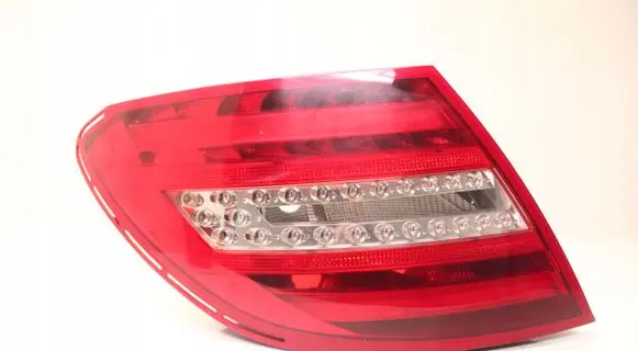 Mercedes-Benz C W204 Rear/tail lights 