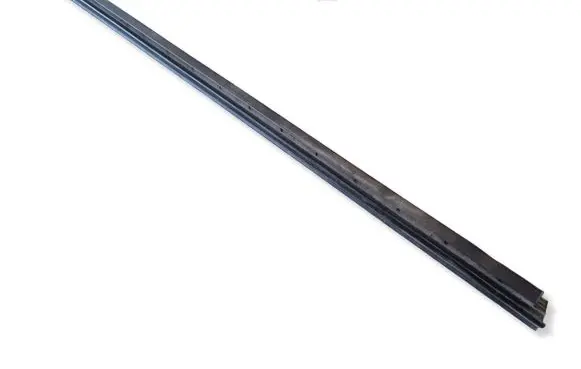 Mitsubishi L200 Rubber seal front coupe door window MN117619