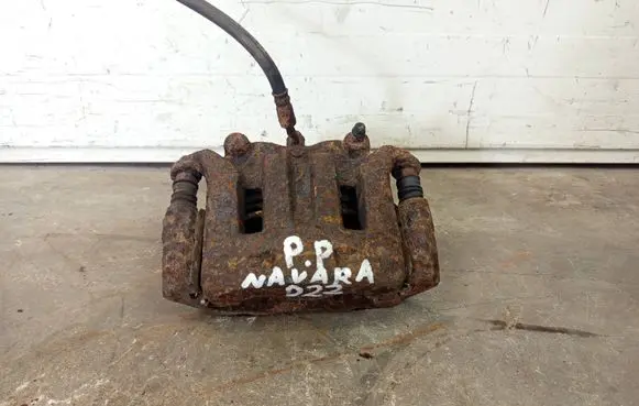 Nissan Navara D22 Front brake caliper NAVARAZACISK
