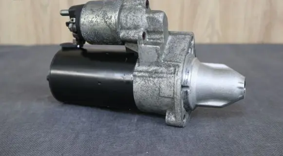 Mercedes-Benz CLK A209 C209 Starter motor 0061511001 A0061511001 0001108222