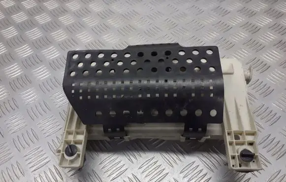 Ford Focus High voltage junction box 7M5T-14A073-CB