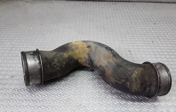 Volkswagen Golf V Intercooler hose/pipe
