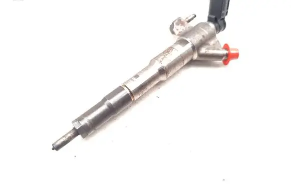 Nissan Navara D23 Fuel injector 166009567R HMLGT5690R