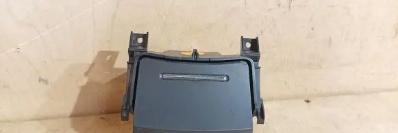 Citroen C5 Glove box central console 9682468277 97897 52433