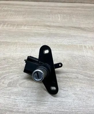 Opel Astra G Tailgate/trunk/boot lock/catch/latch 