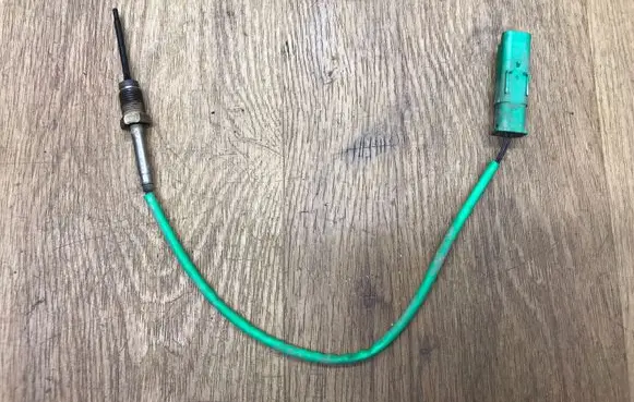 Land Rover Range Rover Sport L494 Exhaust gas temperature sensor FPLA12B521BB