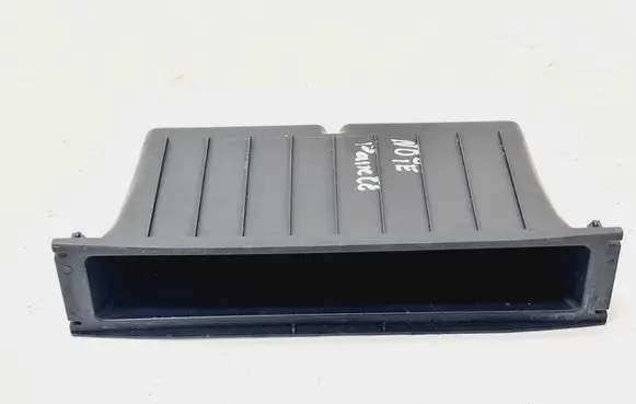 Nissan Note (E11) Dashboard storage box/compartment 684759U000
