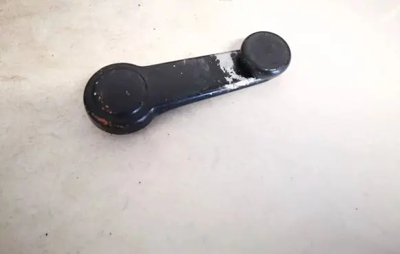 Honda Jazz Front door window winding handle 