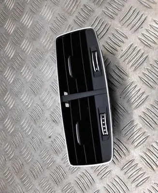 Audi A8 S8 D4 4H Rear air vent grill 4H0819203A